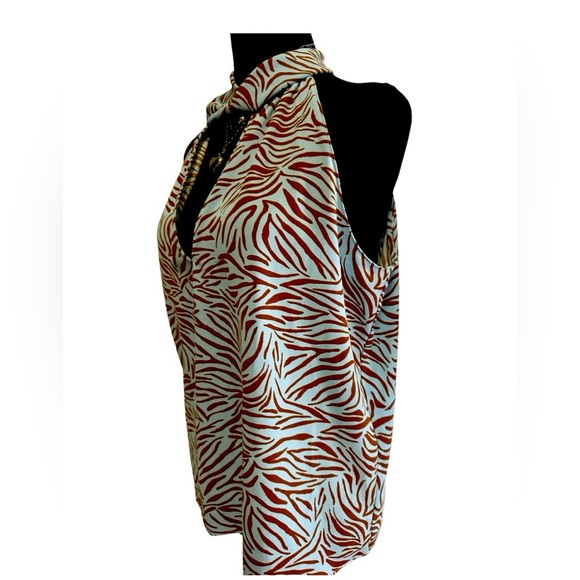 BRAND : ZARA - Picture 4 of 9